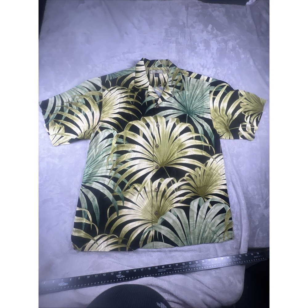 Tommy Bahama Button Up Hawaiian Shirt Men's S/S‎ Large Leaf Print 100% Silk